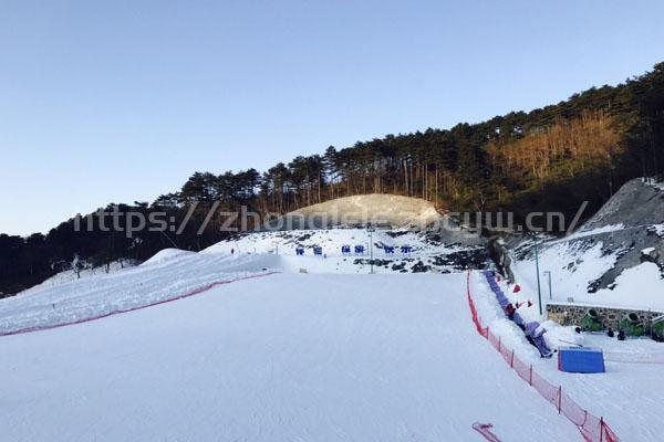 苏州周边滑雪场有哪些 苏州附近的滑雪场推荐-第3张图片-国内旅游_国外旅游_门票预订_露营骑行_酒店民宿_旅游攻略_美食资讯,_车票机票购买_众乐乐旅游网